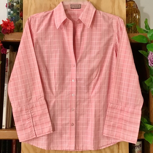 Thomas Pink Tops - EUC Thomas Pink Checked Button Up Career Shirt